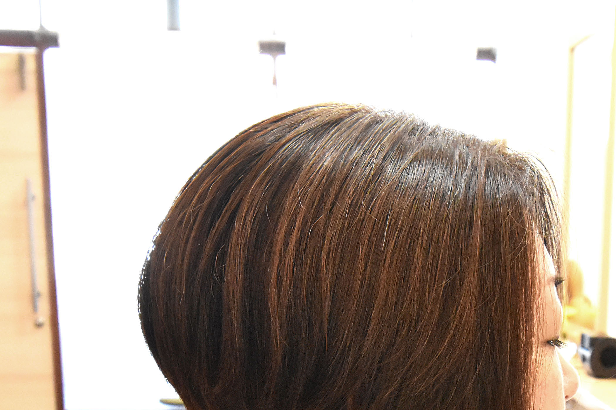 頭頂部〜後頭部のボリューム調整