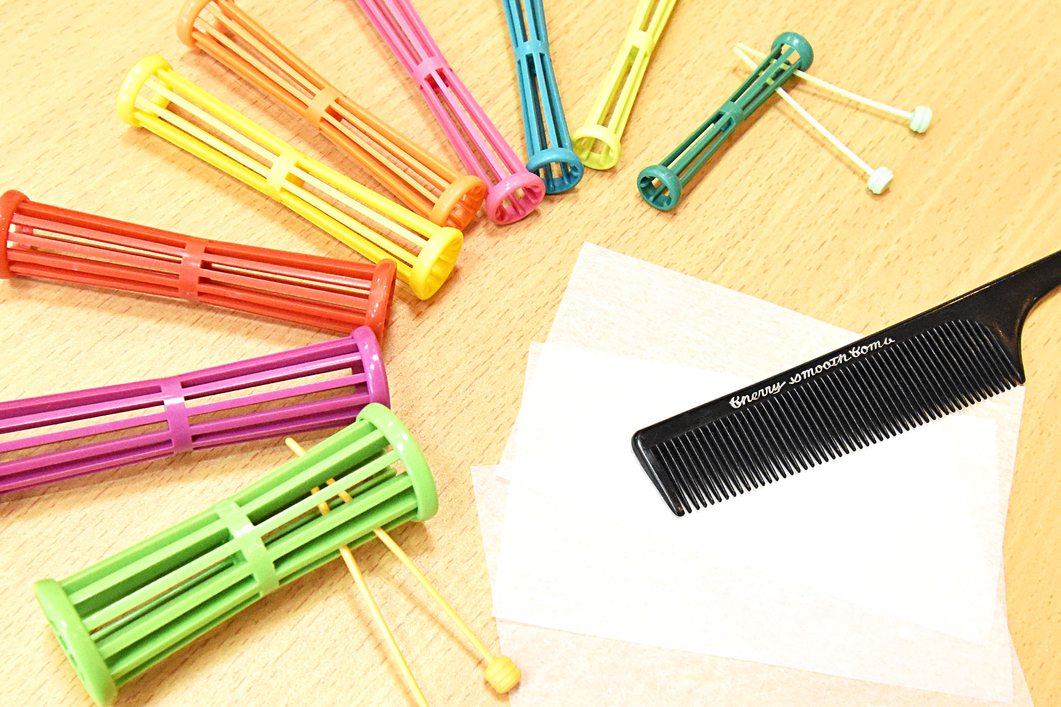 ゴムを使わないミニバーグパーマの専用ロット一式